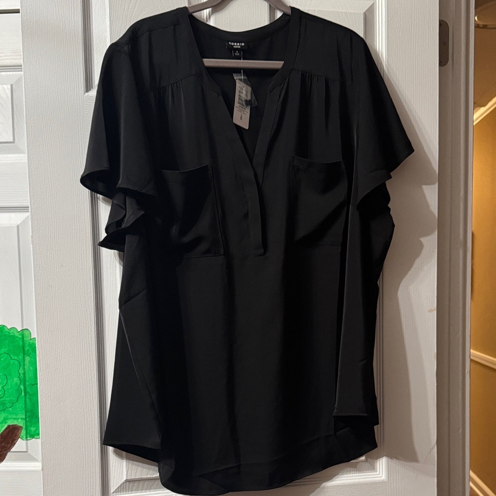 Torrid Harper’s Black V-Neck Blouse